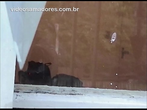 ❤️ Azğın kişi sevgilisini başqa oğlanla izləyir, cütlüyü narahat etmədən sikişmə videosu çəkir Fəsişlər az.xlxxporno.ru