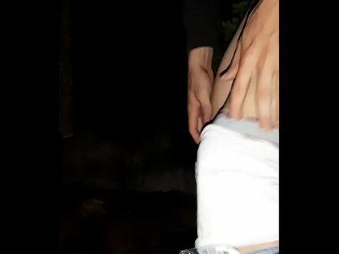 ❤️ Qonşum karantin divarımın üstünə atladı Fəsişlər az.xlxxporno.ru