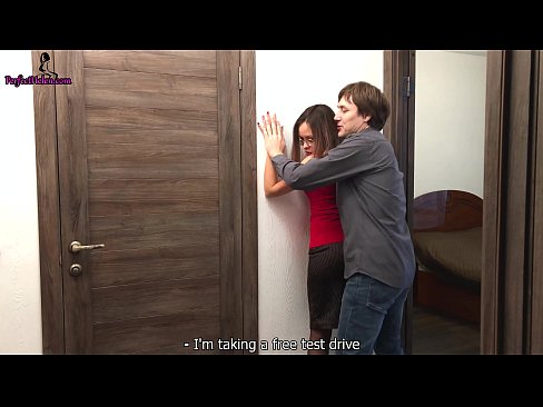 ❤️ Seksual rieltor mənzilini satarkən öz pişiyini ehtirasla ələ keçirir və sikdirir - Krempai Fəsişlər az.xlxxporno.ru